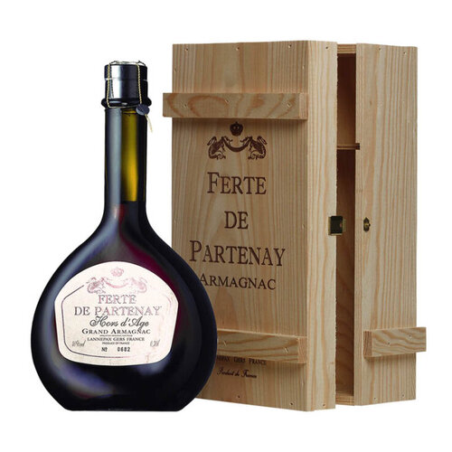 Ferté de Partenay Hors d'Âge in Holzbox